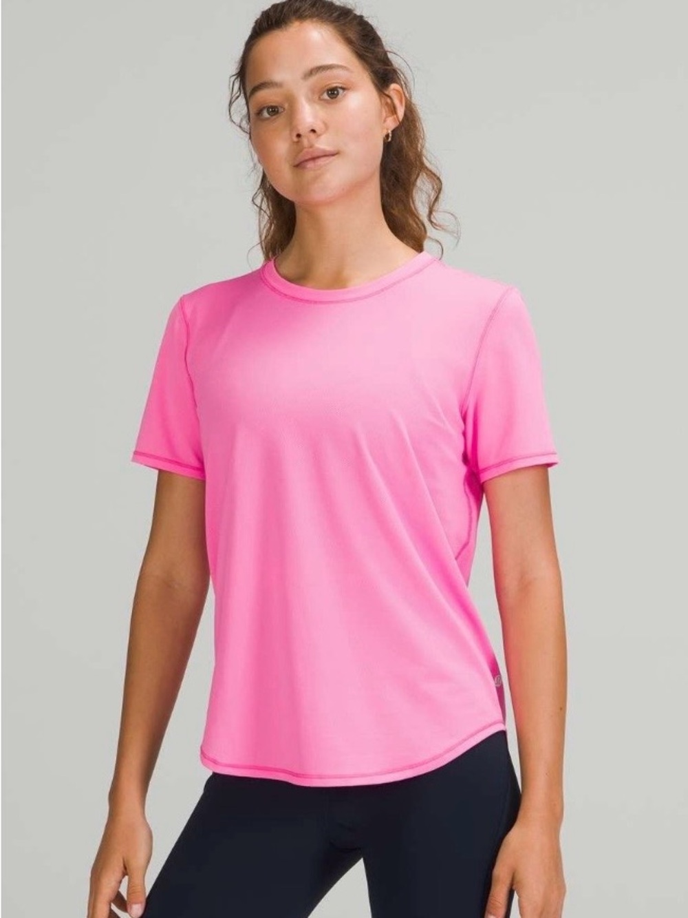 Lululemon high neck running and training t shirt size 6